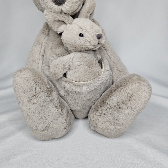 Jellycat Retired Kara Kangaroo Baby Joey Plush Stuffed Animal Approx. 10" - Picture 3 of 16